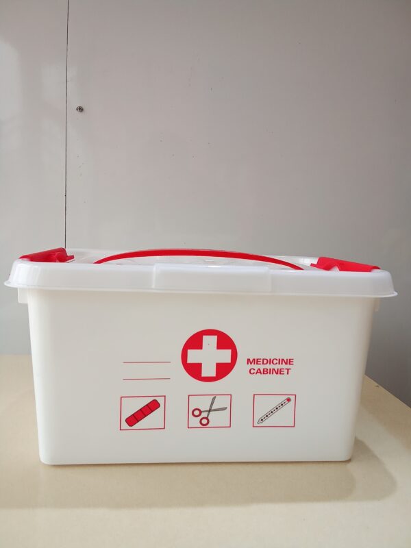 Medicine Cabinet/First aid Box