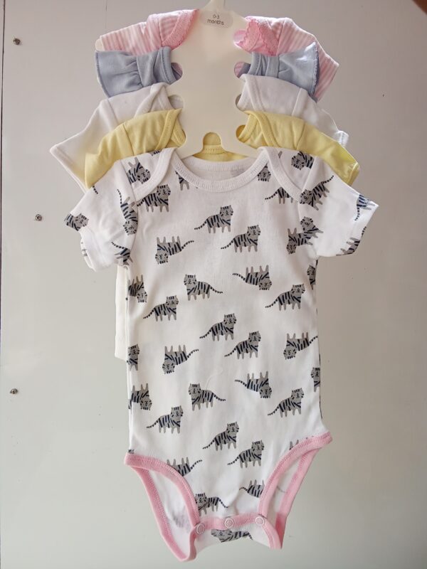 Just For You 5 Short Sleeve Bodysuits 0-3months