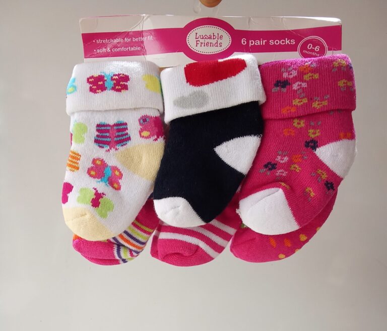 Luvable Friends 6 Pairs Baby girl Socks